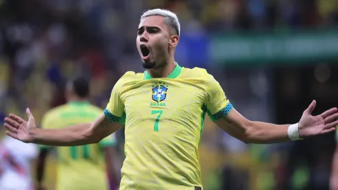 Andreas Pereira em partida da Seleção Brasileira