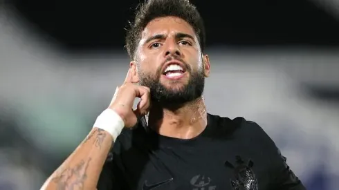 Yuri Alberto comemorando gol em partida entre Nacional e Corinthians, no Estádio Defensores del Chaco, pela Copa Sul-Americana. Foto: Christian Alvarenga