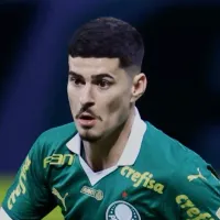 Palmeiras aceita emprestar Rômulo ao Vitória e meia toma decisão sobre saída do Verdão