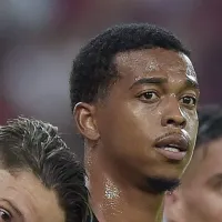 Saída de Carlinhos do Flamengo rumo ao Vitória é descartado por dirigente: "Nenhum interesse"