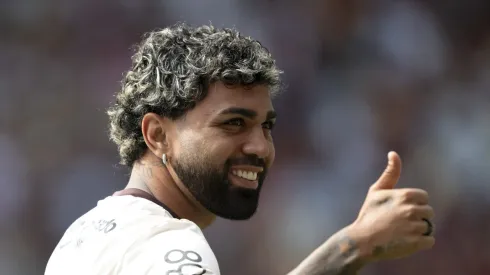RJ - RIO DE JANEIRO - 01/12/2024 - BRASILEIRO A 2024, FLAMENGO X INTERNACIONAL - Gabi jogador do Flamengo durante aquecimento antes da partida contra o Internacional no estadio Maracana pelo campeonato Brasileiro A 2024.