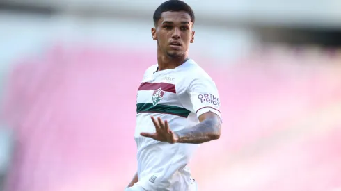 Riquelme Felipe é destaque em empate do Fluminense na estreia do Cariocão