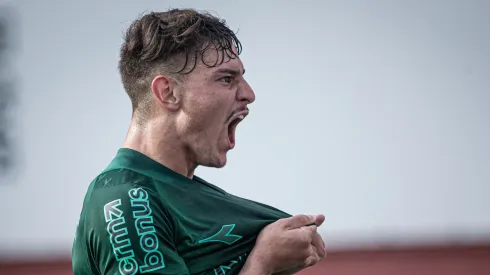 Natanael, nova contratação do Atlético Mineiro, no Coritiba. Foto: Isabela Azine/AGIF