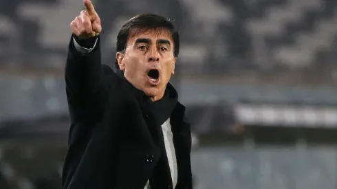 Chile - 28/06/2022 - COPA SUL-AMERICANA 2022 COLO-COLO X INTERNACIONAL - Gustavo Quinteros tecnico do Colo-Colo durante partida contra o Internacional no estadio Monumental pelo campeonato Copa Sul-Americana 2022. Foto: PhotoSport/AGIF