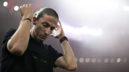 Filipe Luis tecnico do Flamengo durante partida contra o Atletico-MG no estadio Maracana pelo campeonato Brasileiro A 2024. Foto: Jorge Rodrigues/AGIF