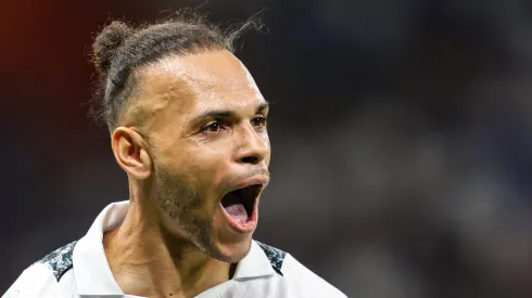 Braithwaite, atacante do Grêmio