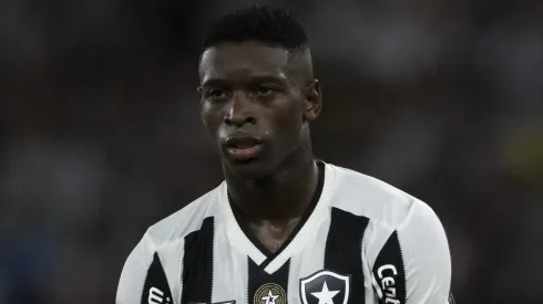 Luiz Henrique se despede do Botafogo através das redes sociais - Foto: Jorge Rodrigues/AGIF