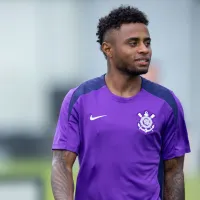 Palacios volta a atuar no Corinthians após um ano afastado devido a uma lesão