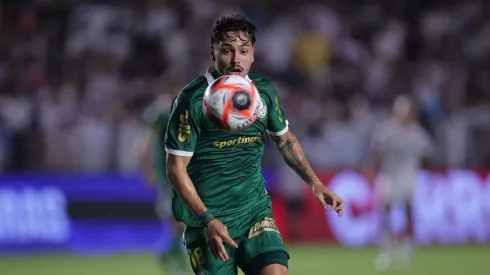 Maurício em partida entre Santos x Palmeiras pelo Campeonato Paulista 2025. Foto: Ettore Chiereguini/AGIF