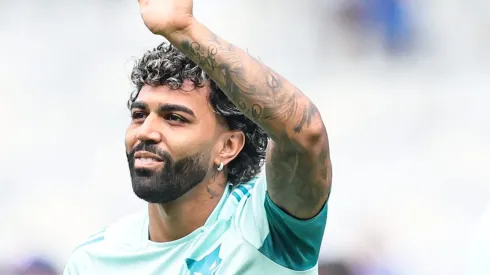 MG - BELO HORIZONTE - 25/01/2025 - MINEIRO 2025, CRUZEIRO X BETIM - Gabriel Barbosa (Gabigol) jogador do Cruzeiro durante aquecimento antes da partida contra o Betim no estadio Mineirao pelo campeonato Mineiro 2025.