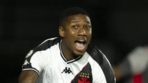 Leandrinho, lateral que deve deixar o Vasco