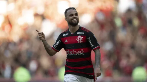 Michael em ação pelo Flamengo no Maracanã. Foto: Jorge Rodrigues/AGIF