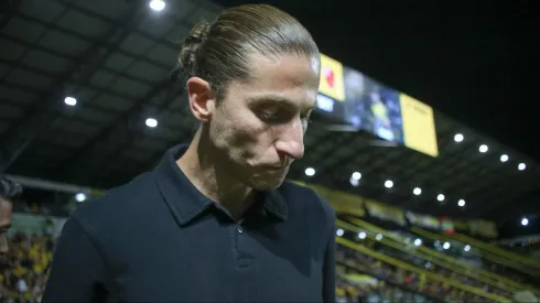 Filipe Luis, técnico do Flamengo, durante partida contra o Criciúma no Heriberto Hulse pelo Campeonato Brasileiro A 2024. Foto: Leonardo Hubbe / AGIF