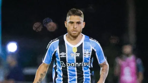Cuéllar, novo titular do Grêmio