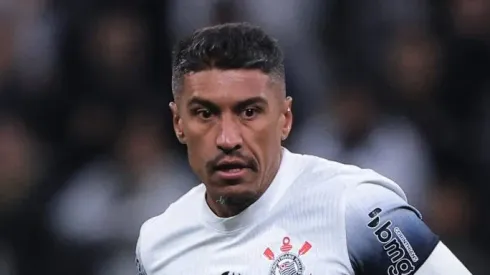 Paulinho em ação pelo Corinthians – Foto: Ettore Chiereguini/AGIF