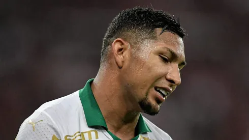 Rony durante jogo do Verdão no Brasileirão 2024.