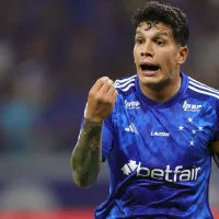 Apesar do empate no fim, torcida do Cruzeiro perde a paciência com Lucas Romero: “Muito mal”