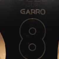 Corinthians oficializa Garro como novo camisa 8 e Fiel aprova: “Dr. Sócrates está muito orgulhoso”