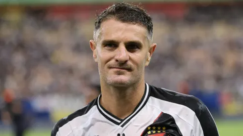 Vegetti jogador do Vasco deixa o campo apos partida contra o Madureira. Foto: Antonio Pereira/AGIF