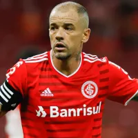 Mesmo fora de campo, D’Alessandro incendeia bastidores do Internacional antes do Gre-Nal