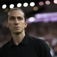 Filipe Luís recebe criticas da torcida do Flamengo após clássico com Fluminense: “Demora para mexer”