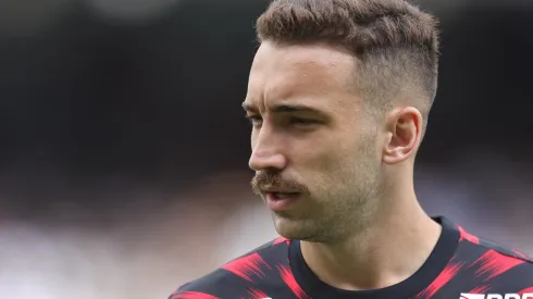 Léo Ortiz durante partida entre Flamengo e Botafogo, no Mangueirão, pela decisão da Supercopa Rei 2025.