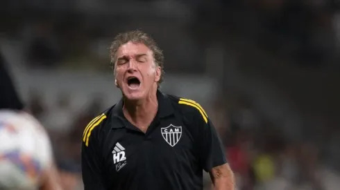 Santos aproveitou negativa de Cuca para avançar.