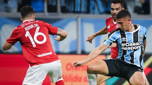 Monsalve, do Grêmio, foi um dos jogadores que jogaram sob os olhos do técnico da Colômbia