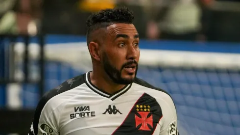 Payet, meia do francês do Vasco, pelo Campeonato Carioca