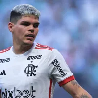 Escalação do Flamengo: Ayrton Lucas vira problema e pode provocar mudanças em dois setores