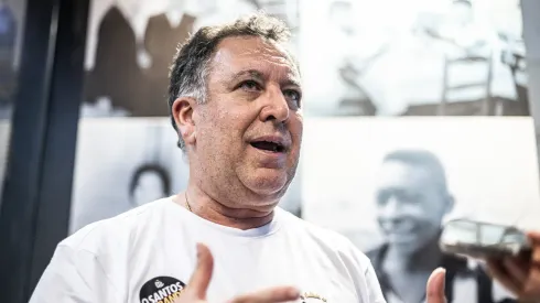 Santos tem dívida, mas segue buscando reforços no mercado