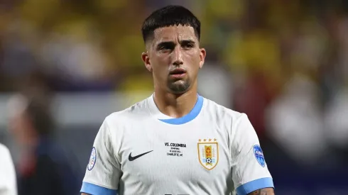 Cristian Olivera pela seleção uruguaia