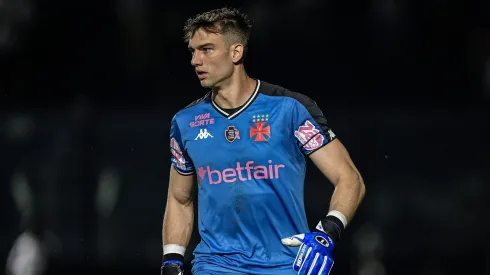 Léo Jardim brigou com Vegetti