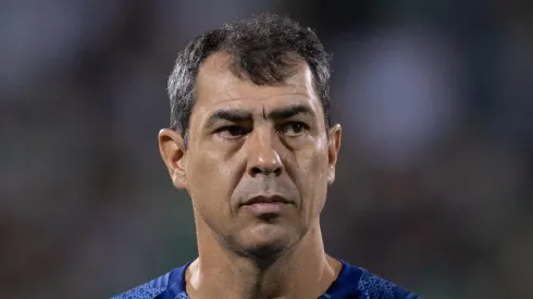 Carille durante período em que esteve no Santos.