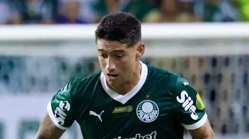 Emiliano Martínez, meio-campista uruguaio do Palmeiras pelo Campeonato Paulista
