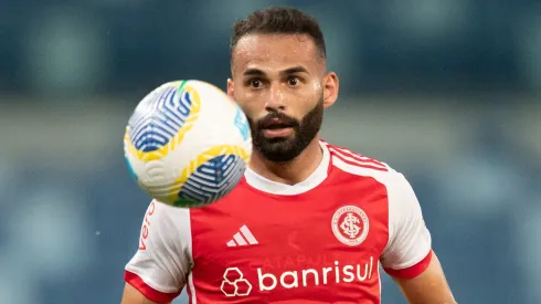 Thiago Maia quase foi negociado com o Santos nesta janela