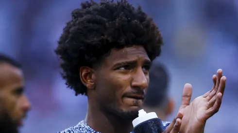 Talles Magno fez um gol e deu uma assistência no empate com a Portuguesa