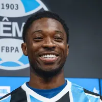 Braithwaite toma decisão sobre Azumu no Grêmio e ajuda belga na adaptação