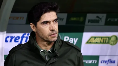 Abel Ferreira em partida pelo Palmeiras. Foto: Marcello Zambrana/AGIF