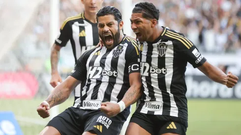 O atacante Rony ex-Palmeiras brilhou ao lado de Hulk, ambos cravam a vitória pelo Galo e agitou as redes sociais