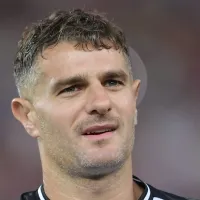 Reprovado como reserva de Vegetti no Vasco, Girotti deve fechar com rival da Série A