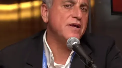 André Cury trabalha incessantemente para fechar contratação de Vitor Roque para Palmeiras – Foto: Reprodução Charla Podcast/YouTube