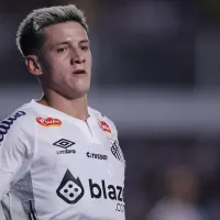 Caixinha barra Léo Godoy nos últimos jogos do Santos e decisão sobre JP Chermont também surge