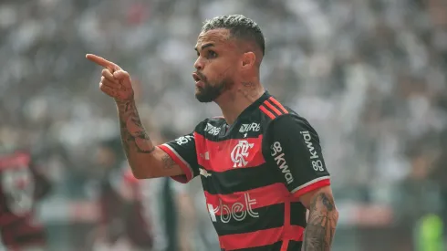 Michael em partida pelo Flamengo