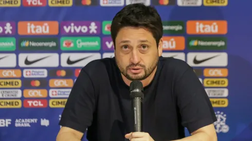 Arthur Elias técnico do Brasil durante coletiva após partida de futebol feminino contra a Jamaica na Arena de Pernambuco neste sábado (1), válida como amistoso de preparação para os jogos olímpicos de Paris 2024.