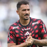 Danilo ajuda e entra em contato para convencer meio-campista a jogar no Flamengo e Jorginho esquenta