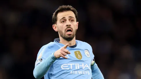 Bernardo em ação pelo City na Premier League