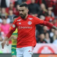 Torcida do Inter critica Bruno Henrique por atuação apagada no primeiro tempo