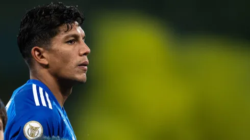 Lucas Romero em ação pelo Cruzeiro -Foto: Alessandra Torres/AGIF