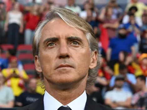 Botafogo fará proposta por Roberto Mancini